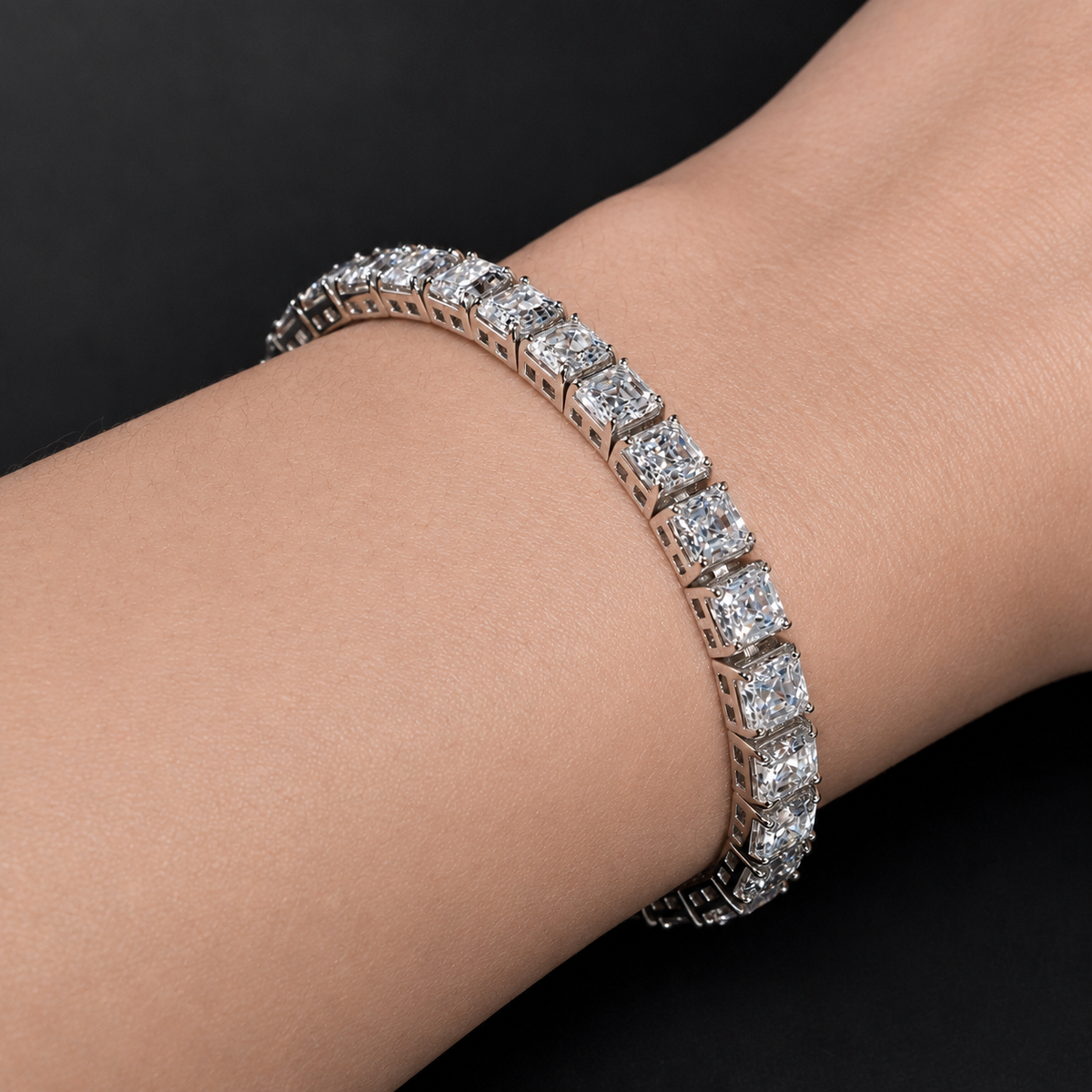 AMOR™ Monarch Bracelet
