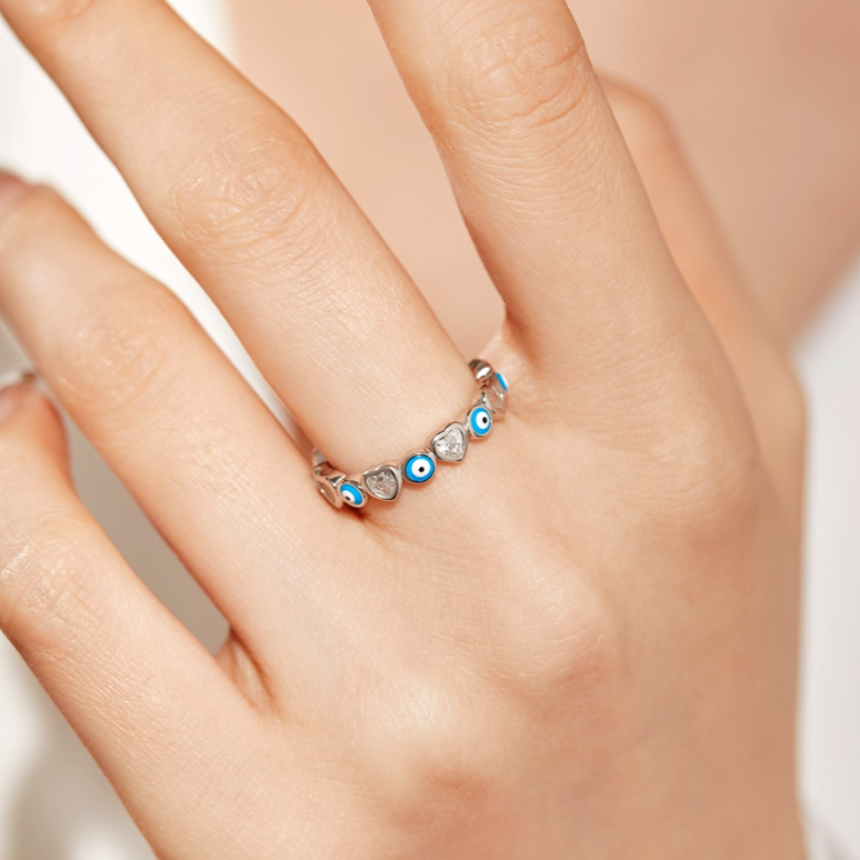 AMOR™ Amulet Ring