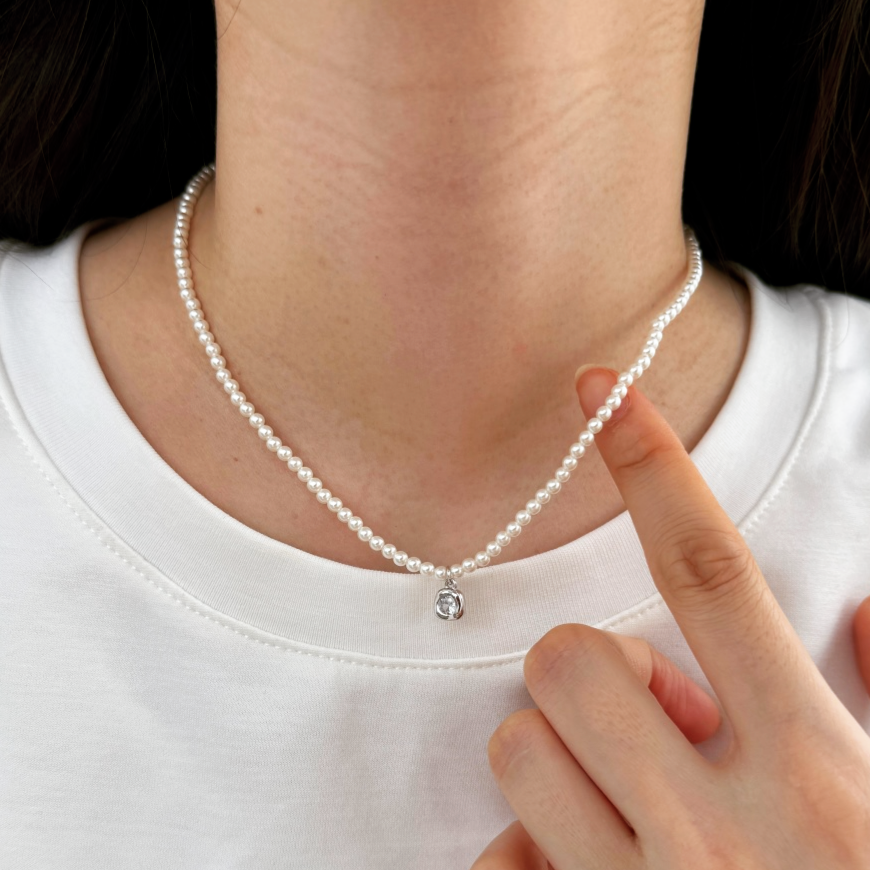 AMOR™ Theia Necklace