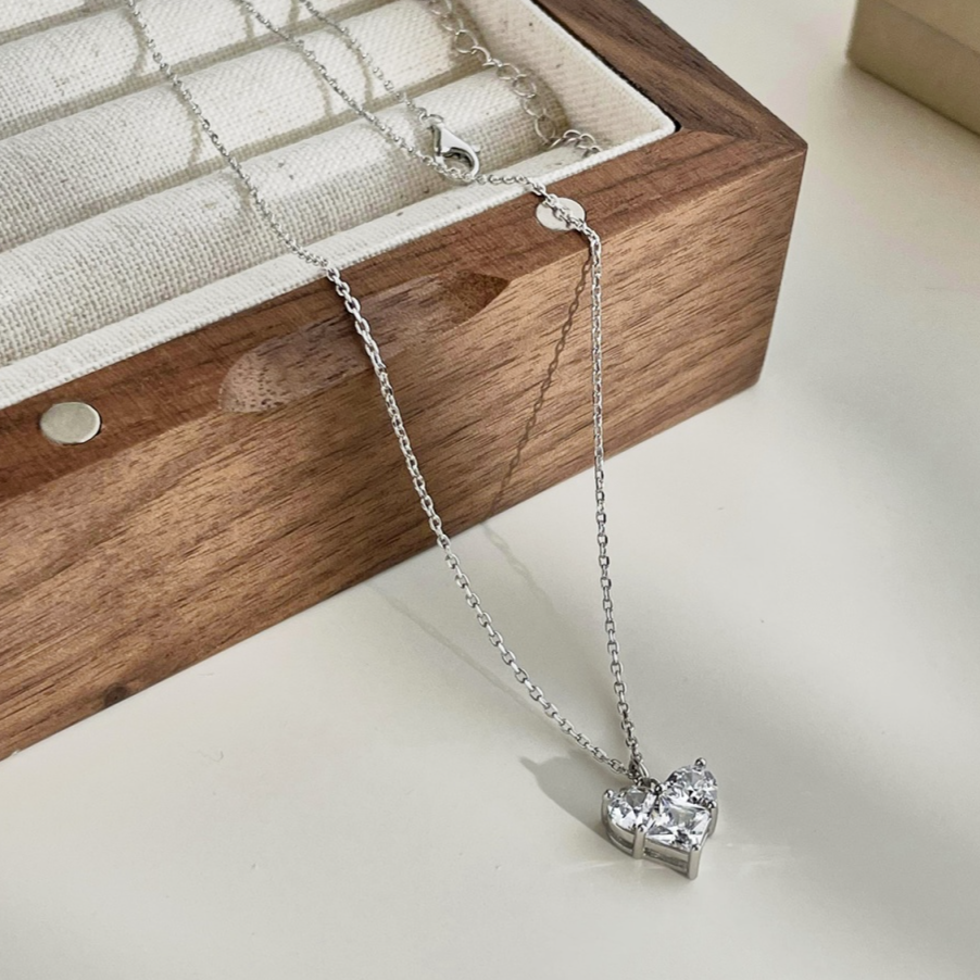 AMOR™ Eve Necklace