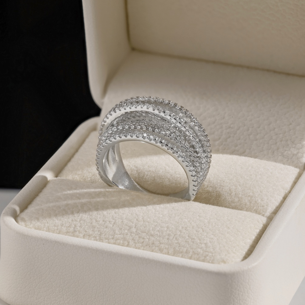 AMOR™ Weave Ring
