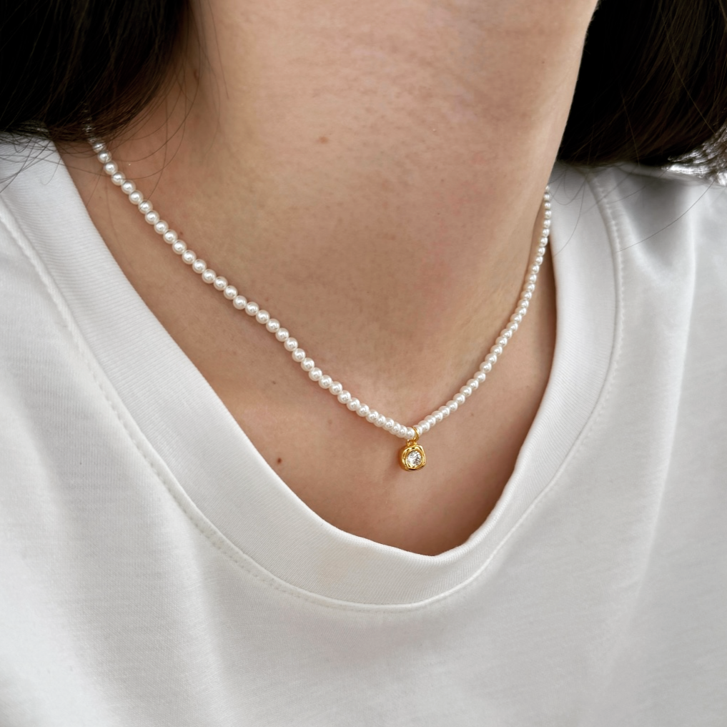 AMOR™ Theia Necklace