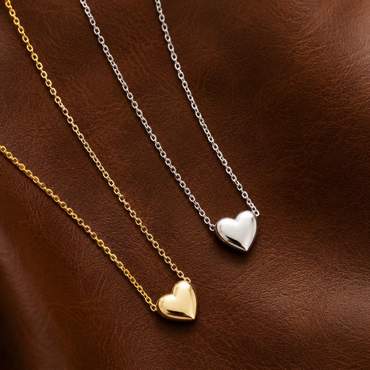 AMOR™ Sleek Necklace