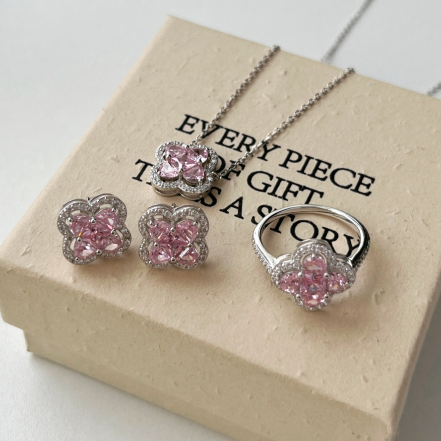 AMOR™ Elysium Stud Earrings