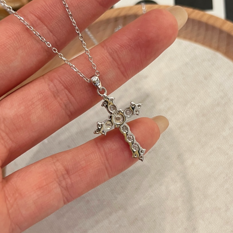 AMOR™ Grace Necklace