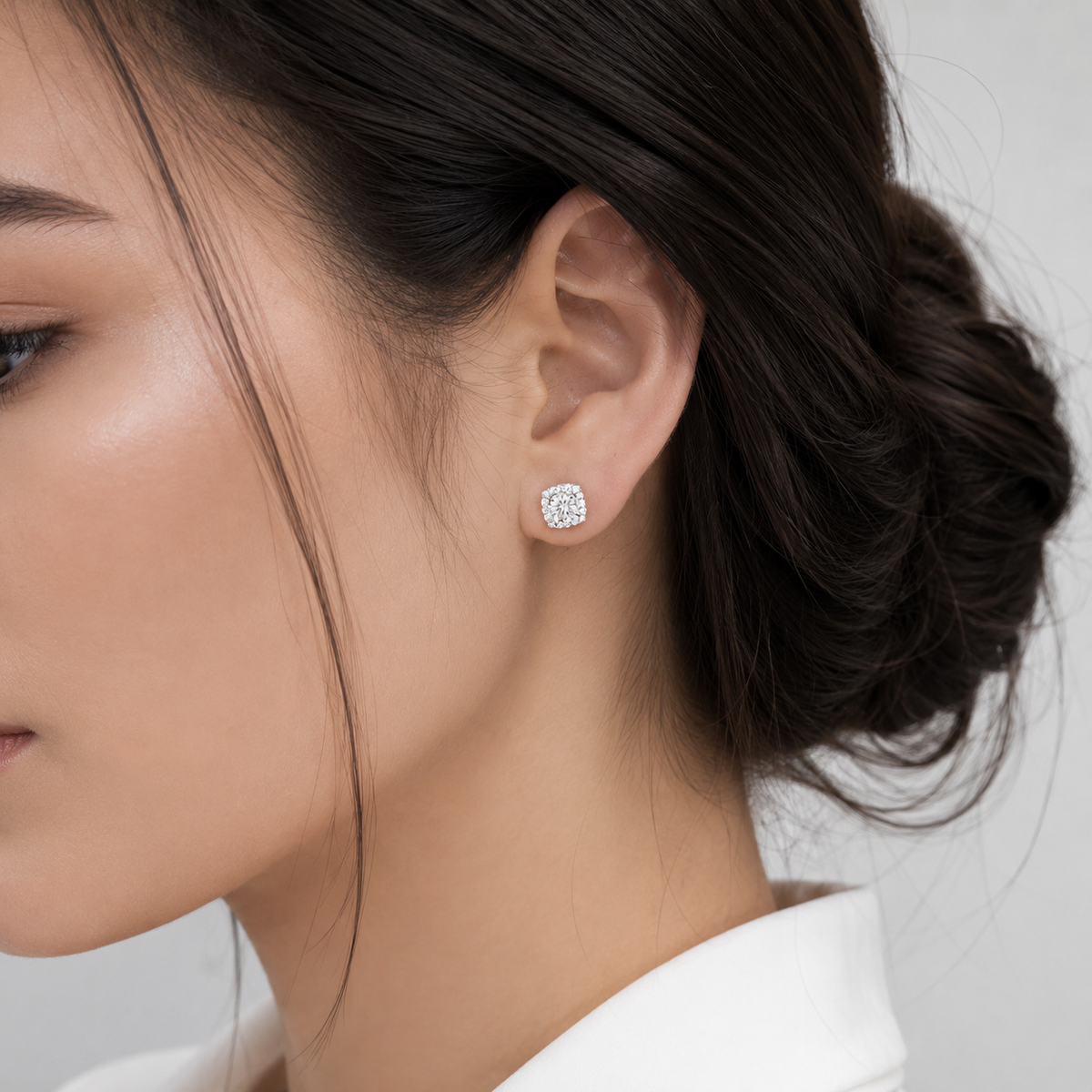 AMOR™ Royal Stud Earrings