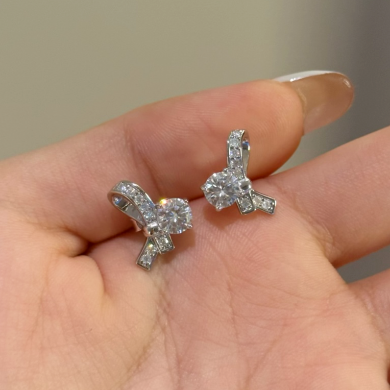 AMOR™ Coma Earrings