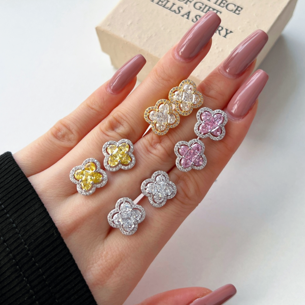 AMOR™ Elysium Stud Earrings