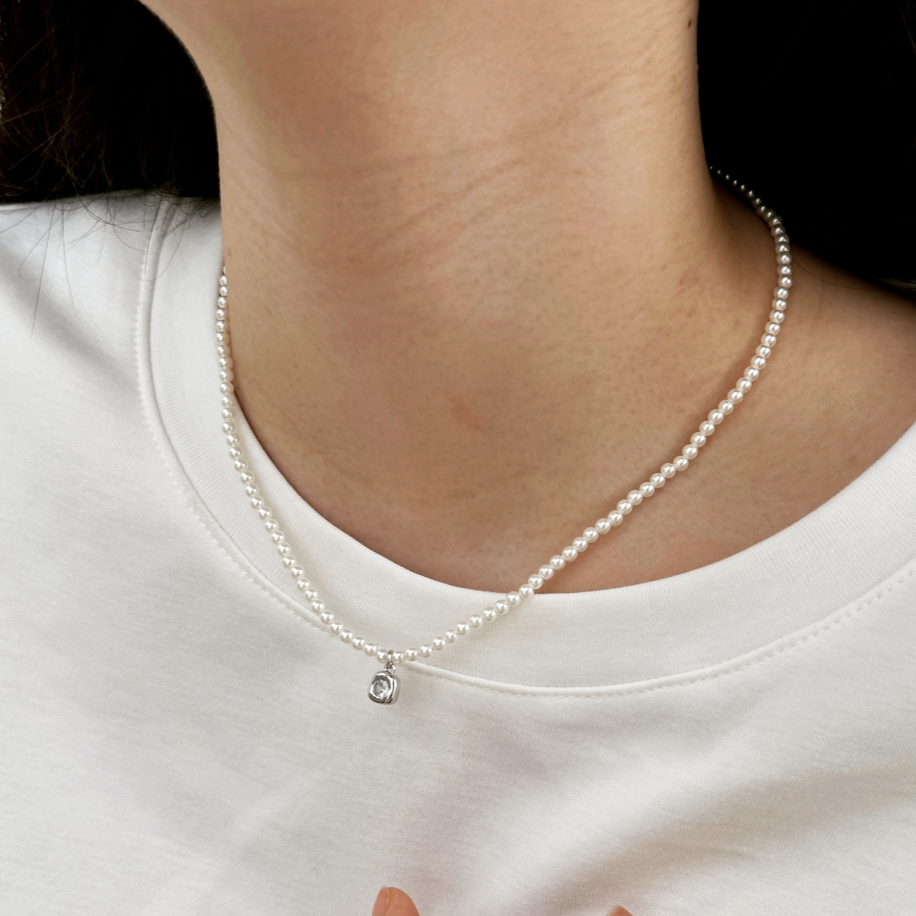 AMOR™ Theia Necklace