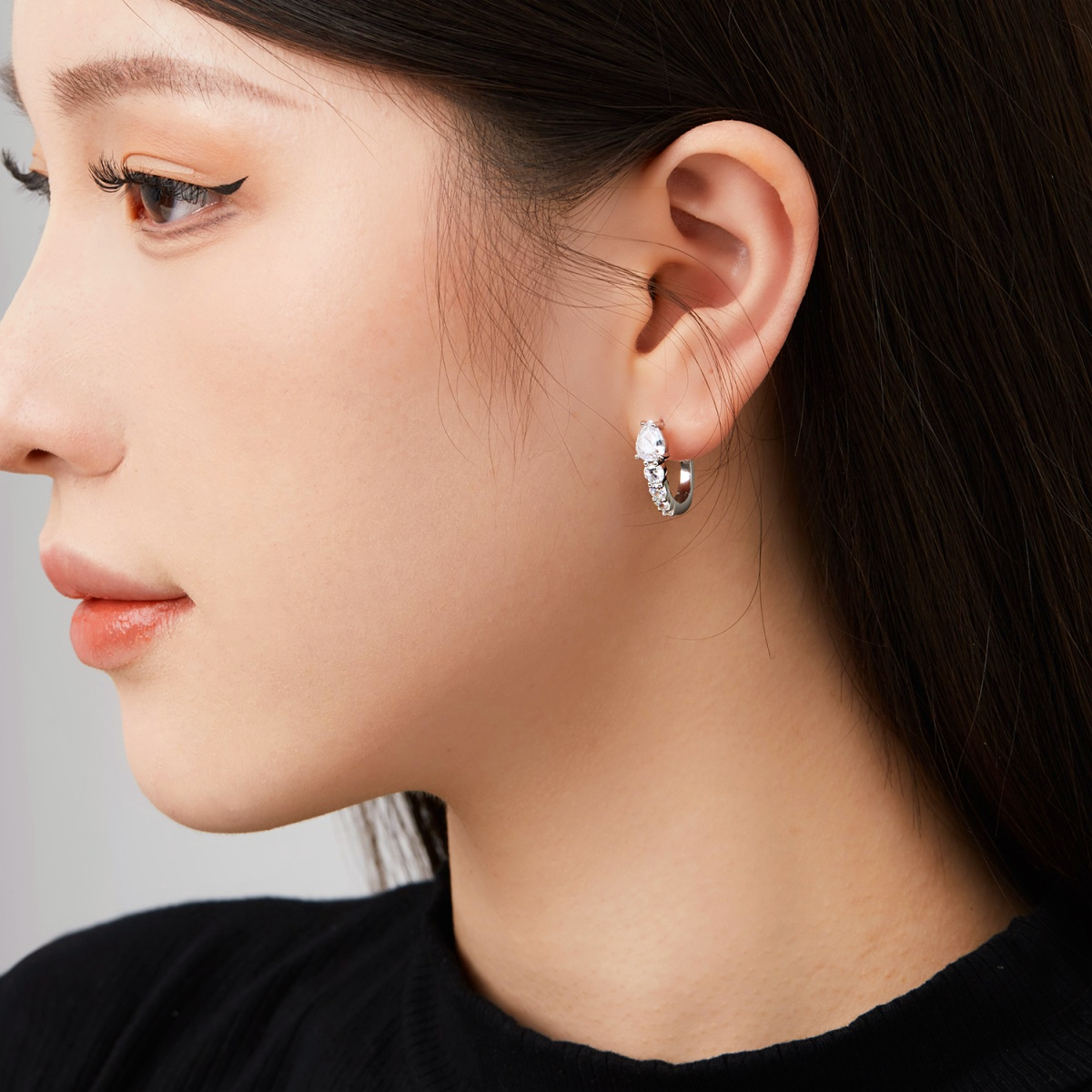 AMOR™ Naomi Earrings