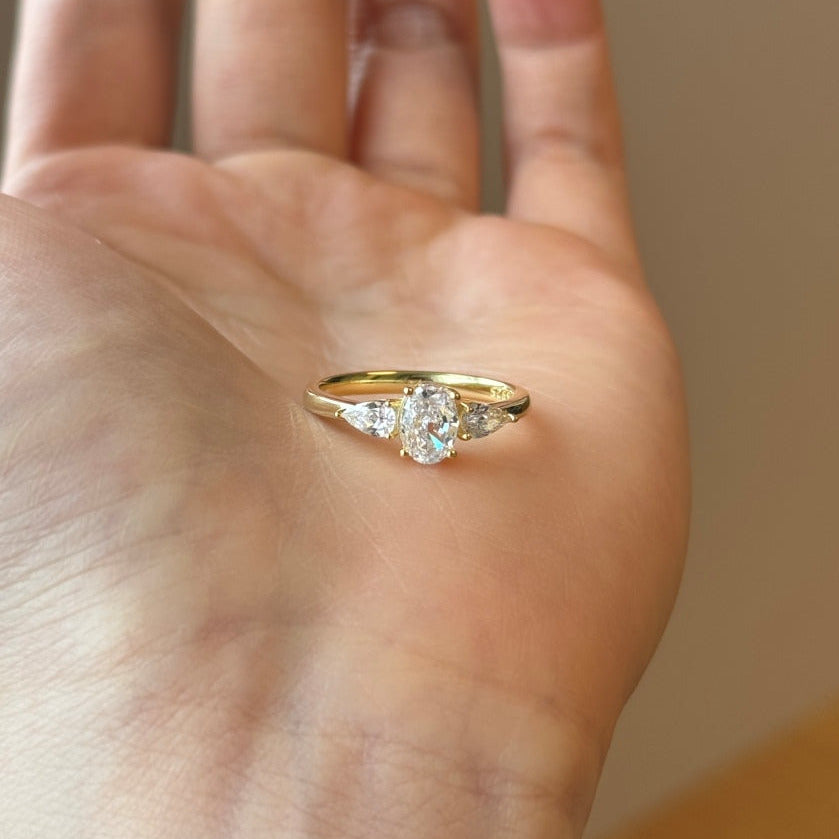 AMOR™ Dawn Ring