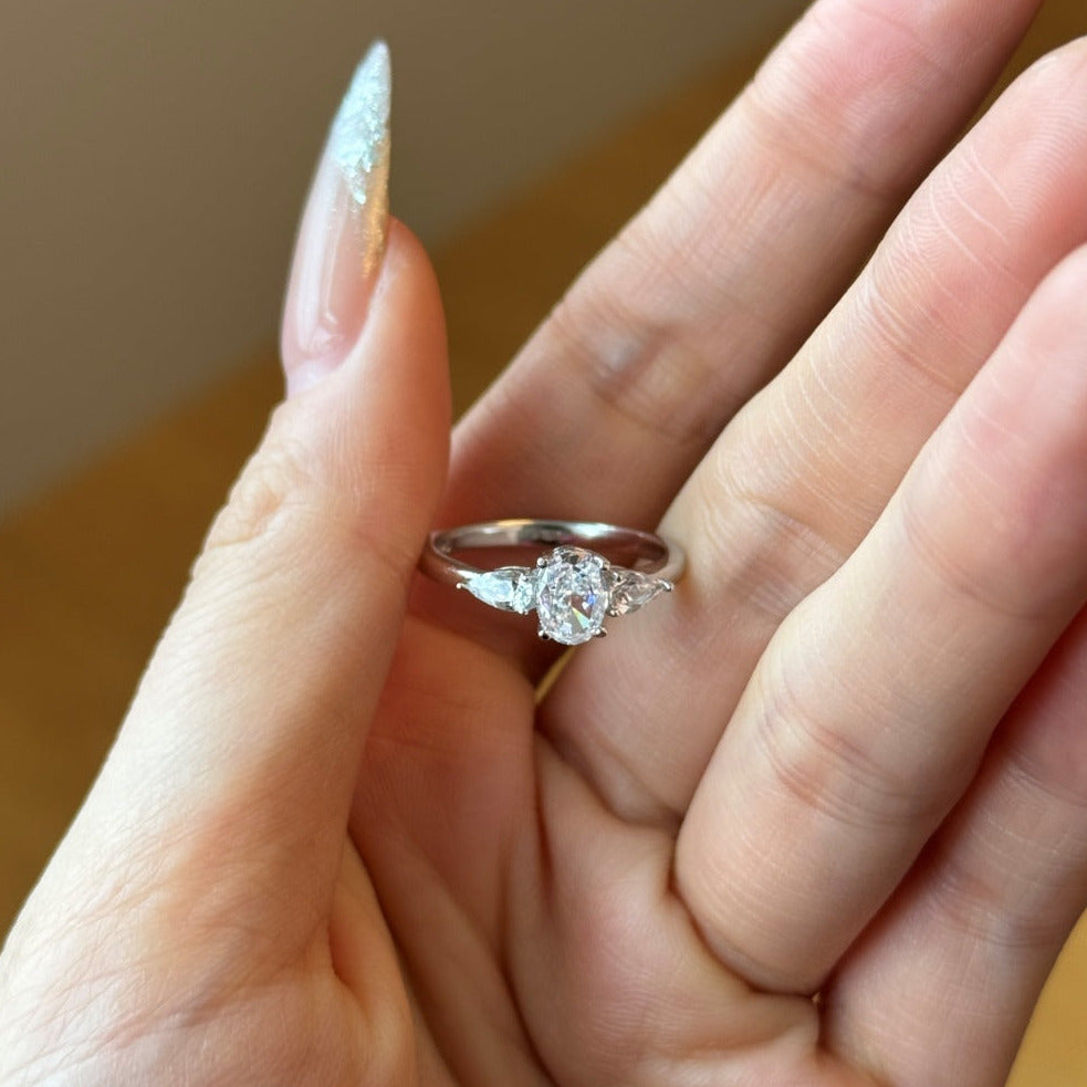AMOR™ Dawn Ring