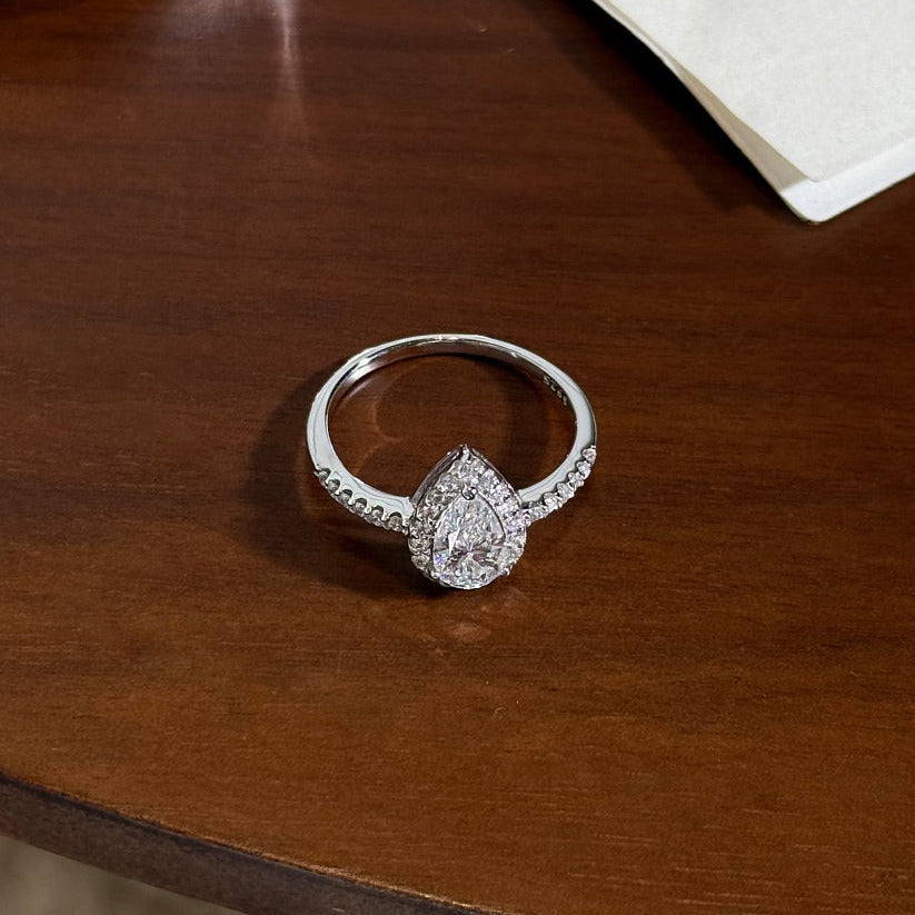 AMOR™ Drop Ring