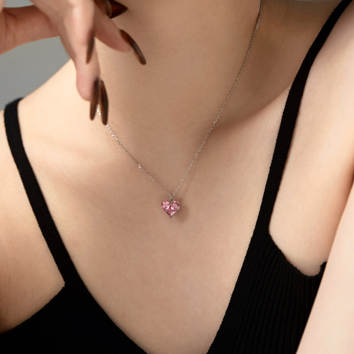 AMOR™ Eve Necklace