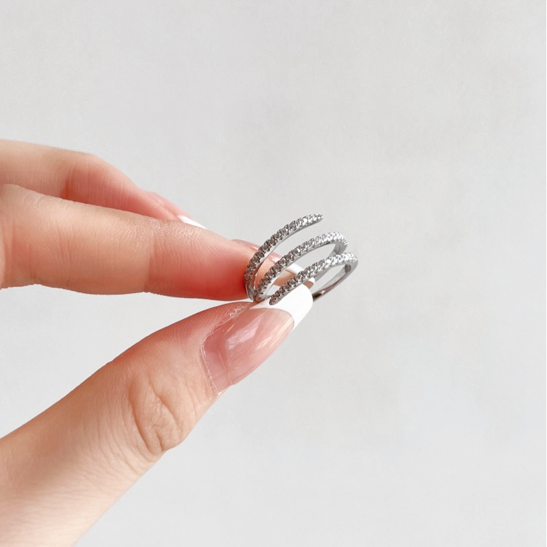 AMOR™ Helix Ring