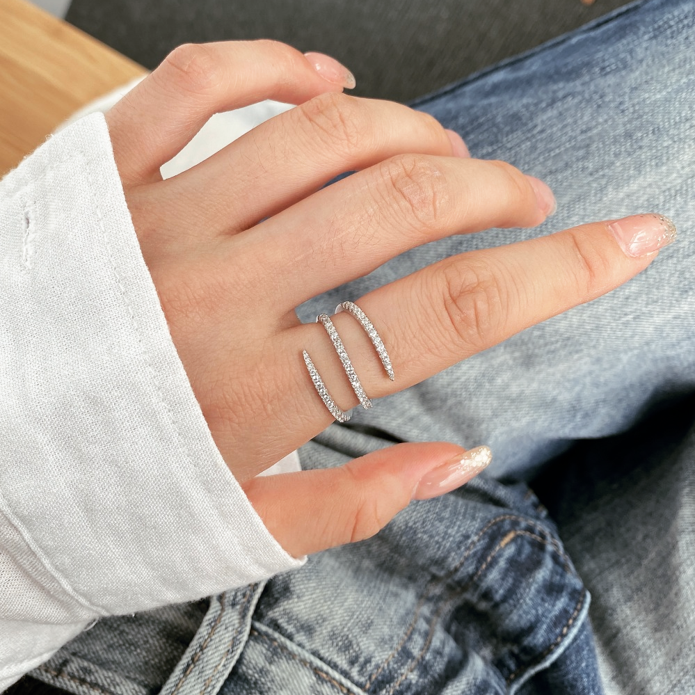 AMOR™ Helix Ring
