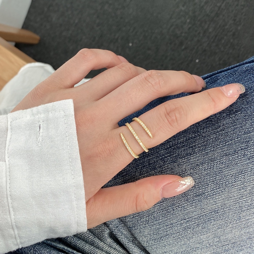 AMOR™ Helix Ring