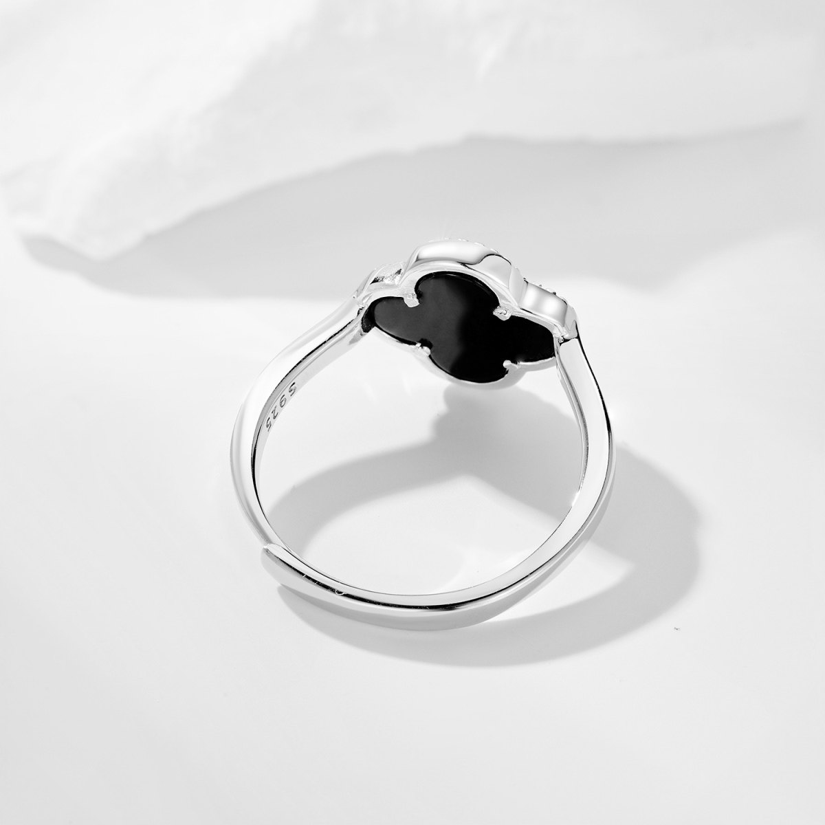 AMOR™ «Clover» Pierścionek