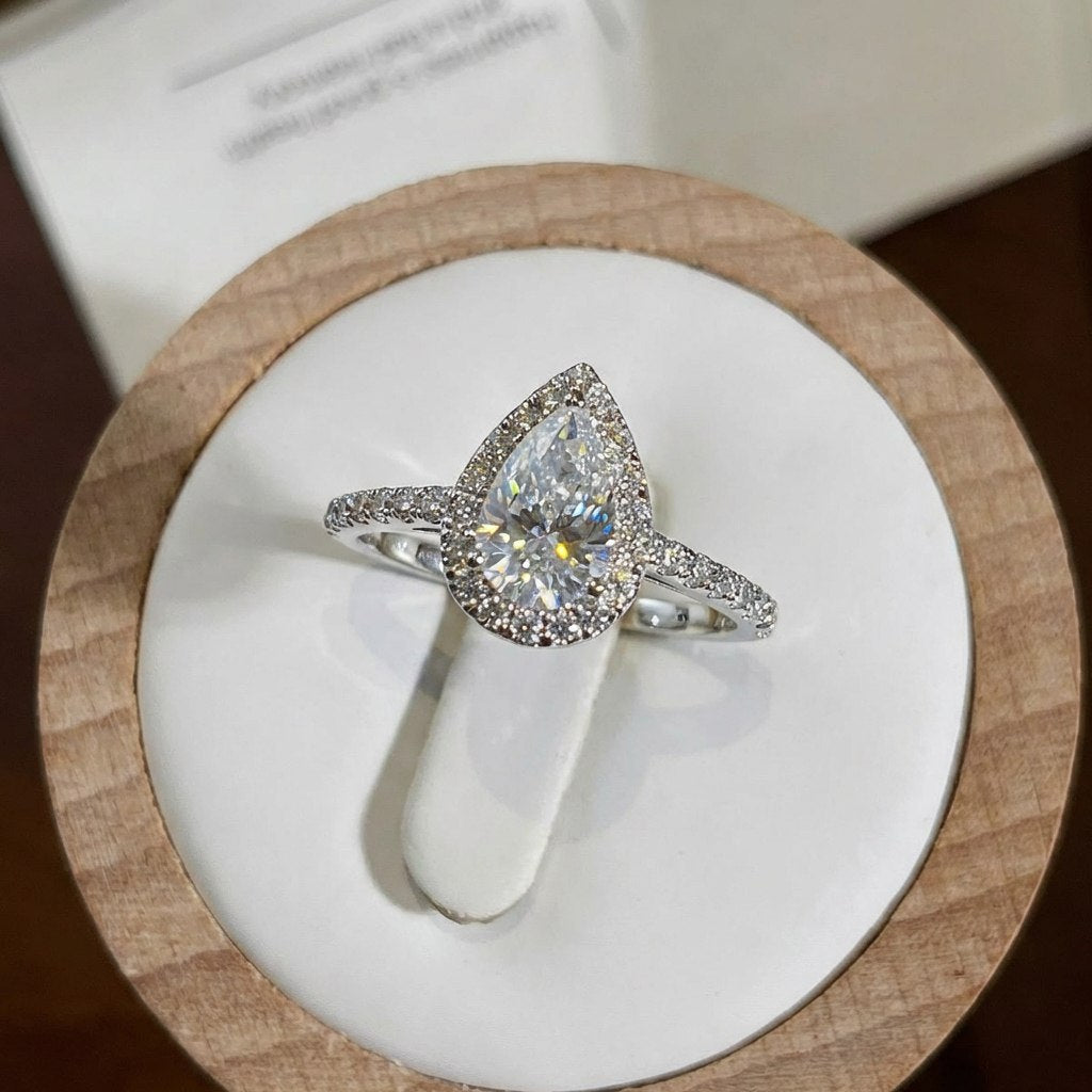 AMOR™ Drop Ring