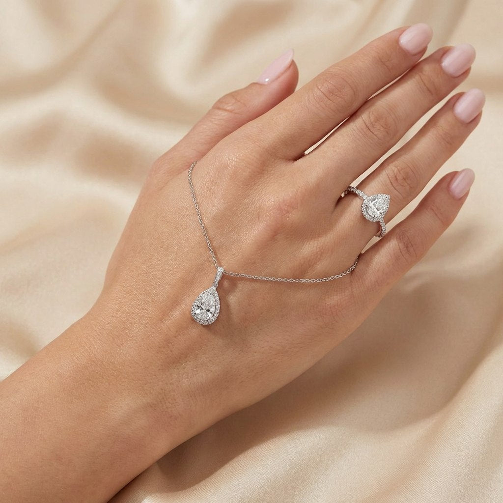 AMOR™ Drop Necklace