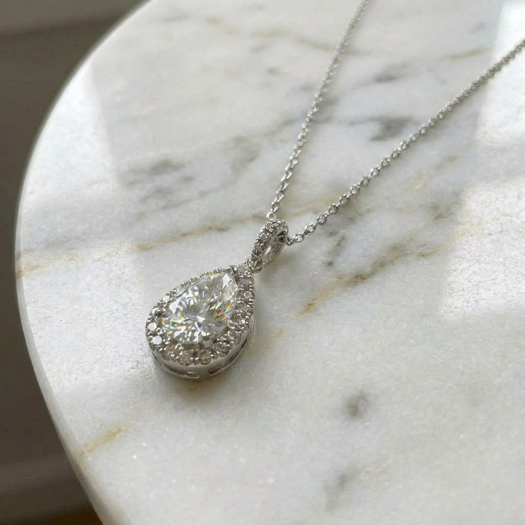 AMOR™ Drop Necklace